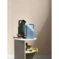 Tub Jug Pale Blue - Muuto - Koop Online -lampenmaster winkel 5713294320970tub blue muuto3