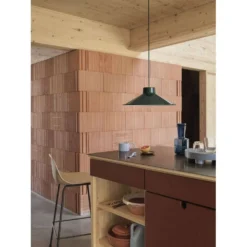 Top Hanglamp Ø36 Dark Green - Muuto - Koop Online -lampenmaster winkel 5713295831277 top pendel oe36 dark green 3